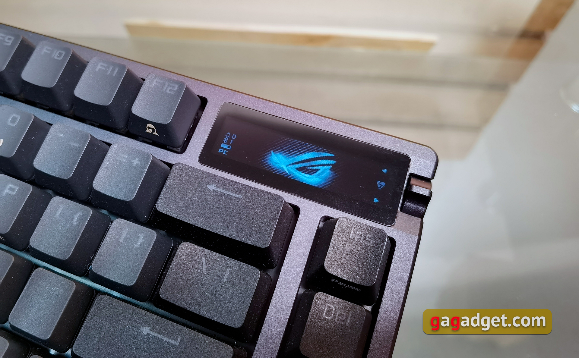 ASUS ROG Azoth recension: det kompromisslösa mekaniska tangentbordet för spelare du aldrig förväntat dig-53
